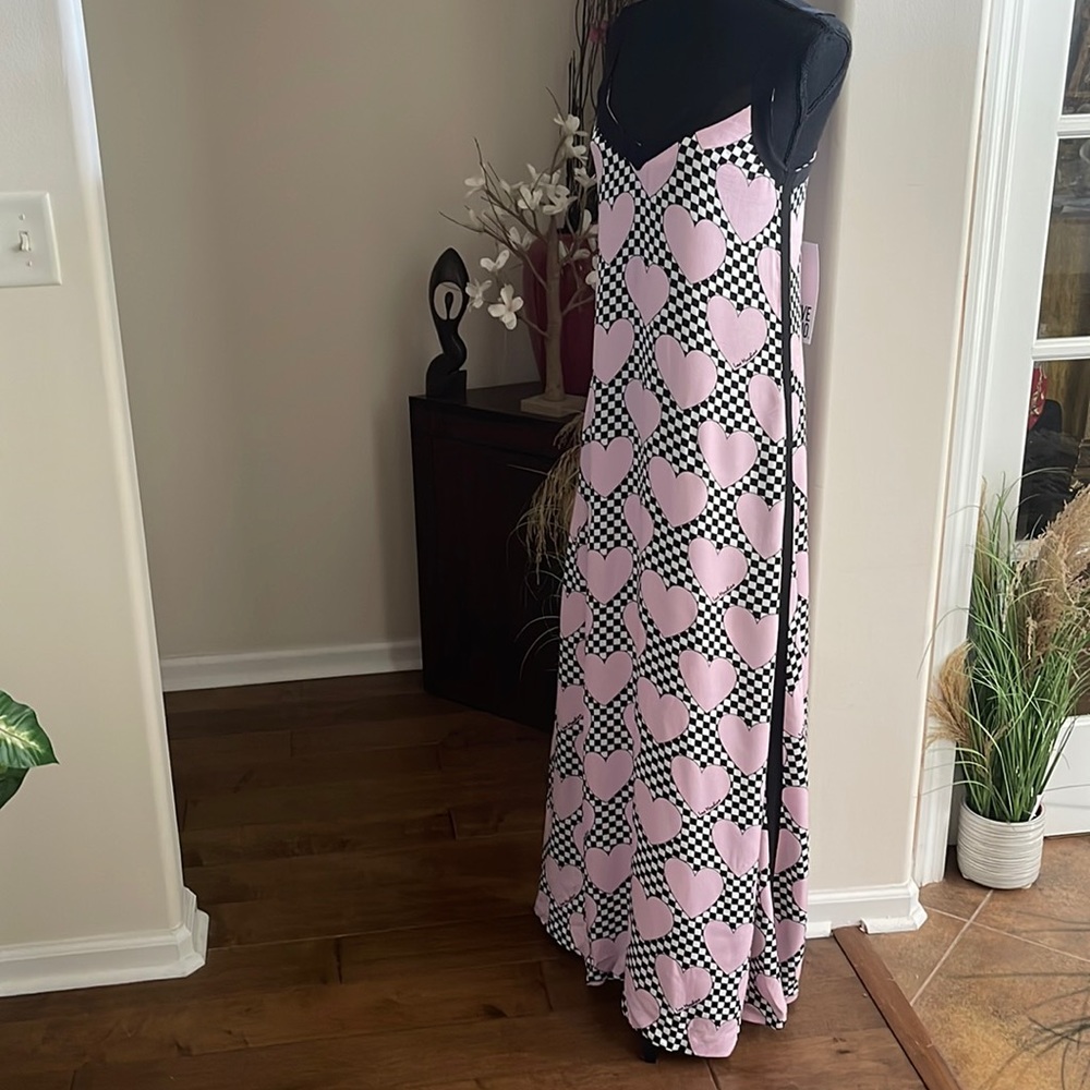 Love Moschino Checkered Print w/Pink Hearts V-Neck Viscose Sleeveless Maxi Dress